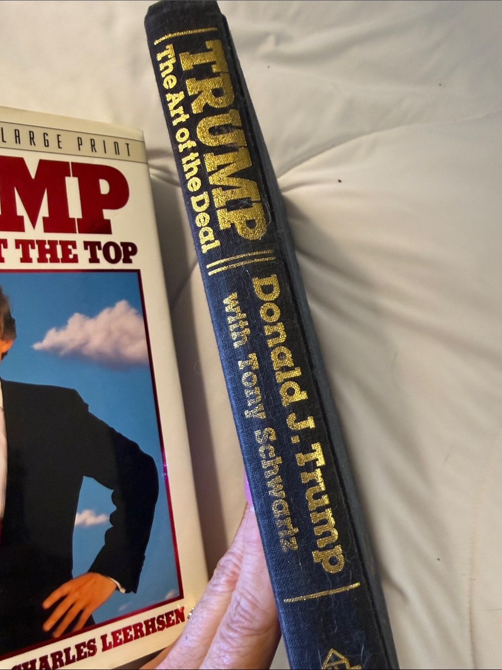 Donald J. Trump - Surviving at the Top And THE ART OF THE DEAL 2 books π - Picture 4 of 11